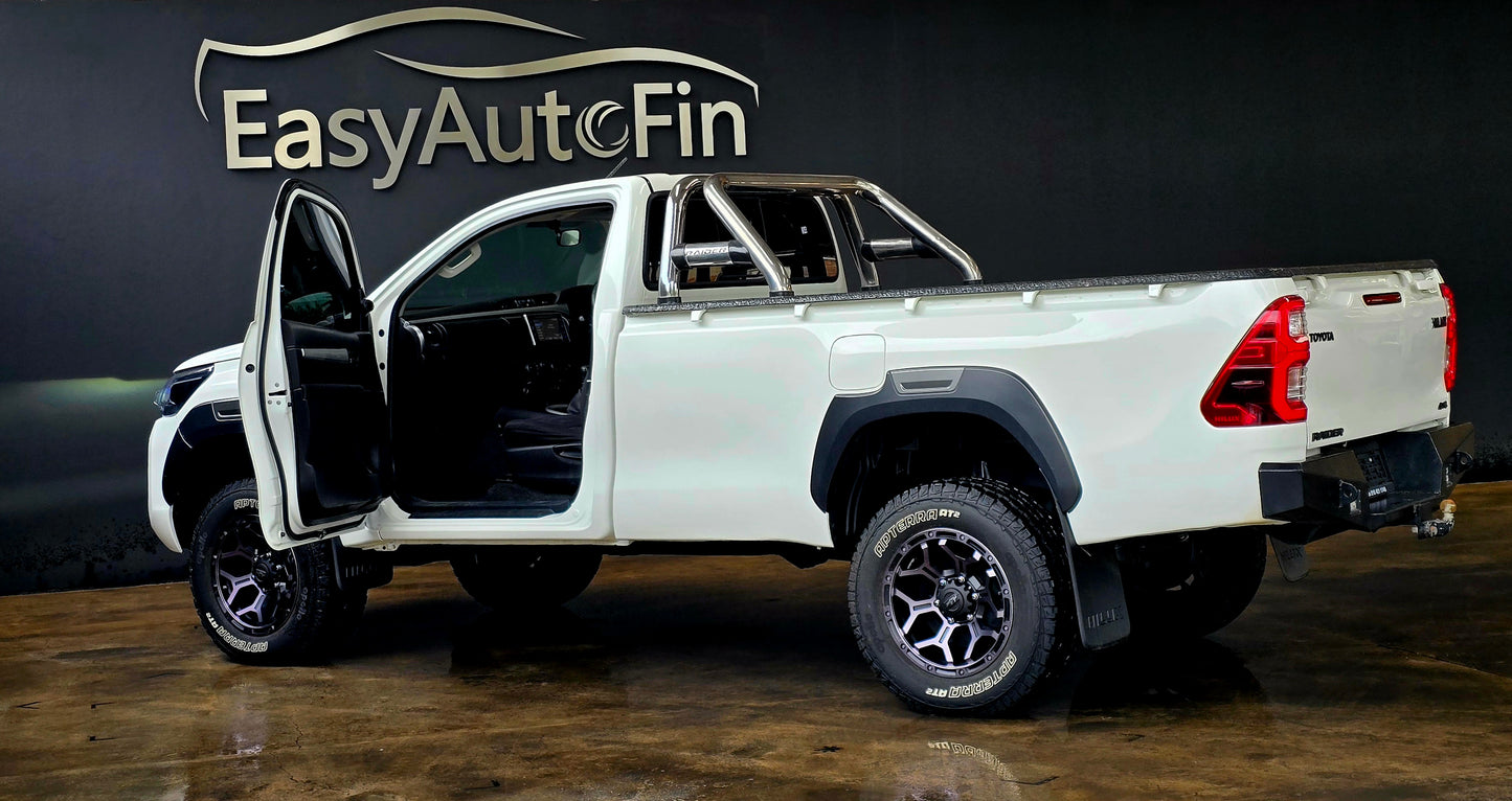 2017 Toyota Hilux 2.8 GD-6 RB RAIDER 4x4 P/U M/T S/Cab
