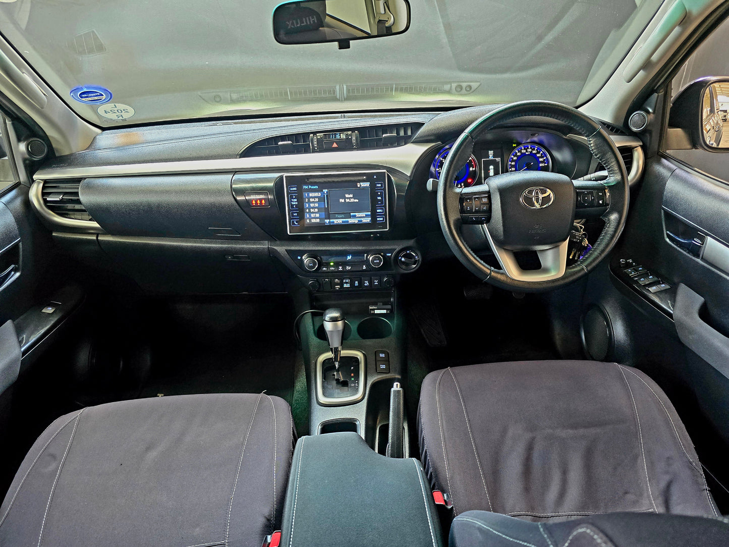 2017 Toyota Hilux 2.8 GD-6 RB RAIDER 4x4 P/U A/T D/Cab