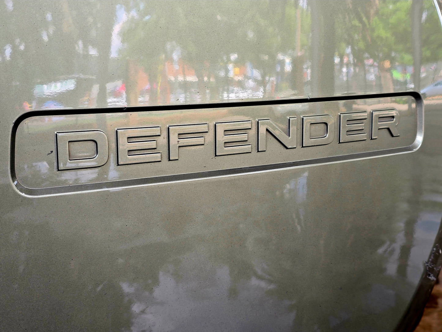 2023 Land Rover Defender 110 D300 HSE X-Dynamic