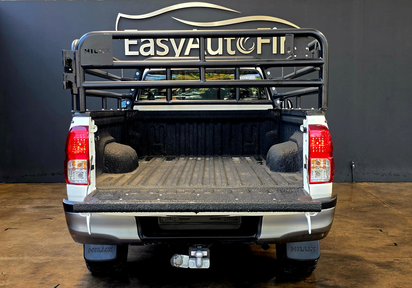 2016 Toyota Hilux 2.4 GD-6 SRX 4x4 P/U M/T S/Cab