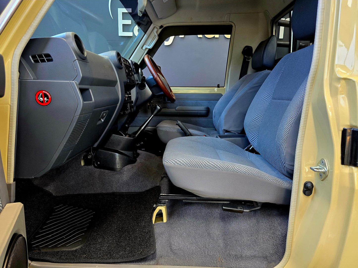 2016 Toyoya Landcruiser 79 4.5D V8 LX P/U M/T S/Cab