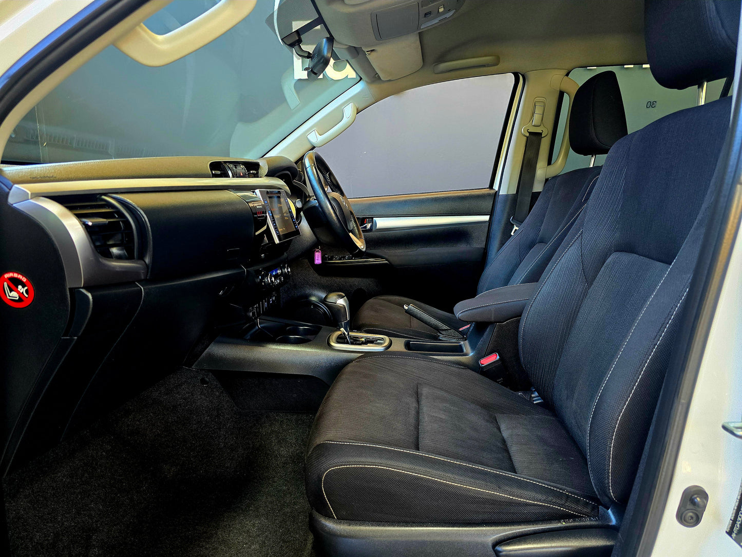 2017 Toyota Hilux 2.8 GD-6 RB RAIDER P/U A/T D/Cab