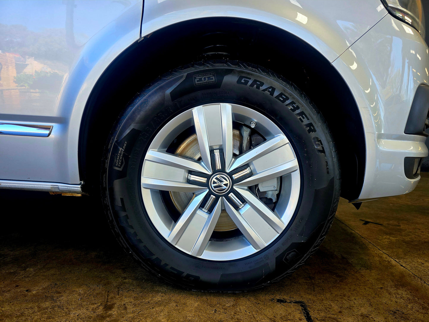 2018 Volkswagen T6 Kombi 2.0 BiTDi Comfort DSG 132KW