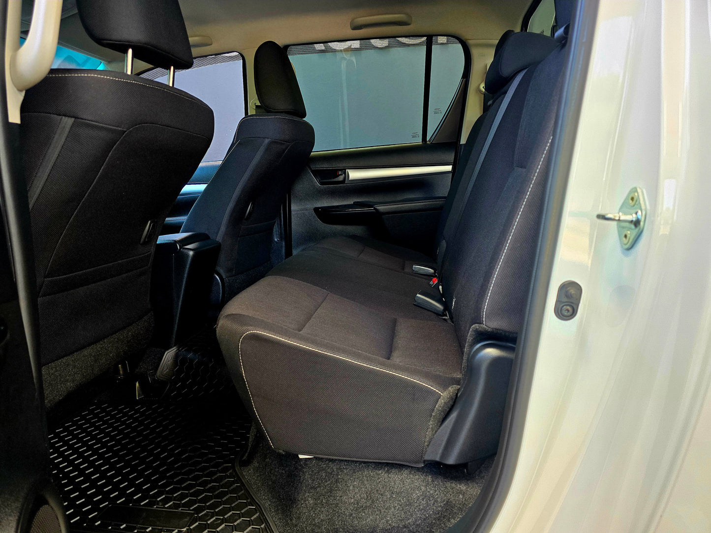 2023 Toyota Hilux 2.4 GD-6 RAIDER P/U A/T D/Cab