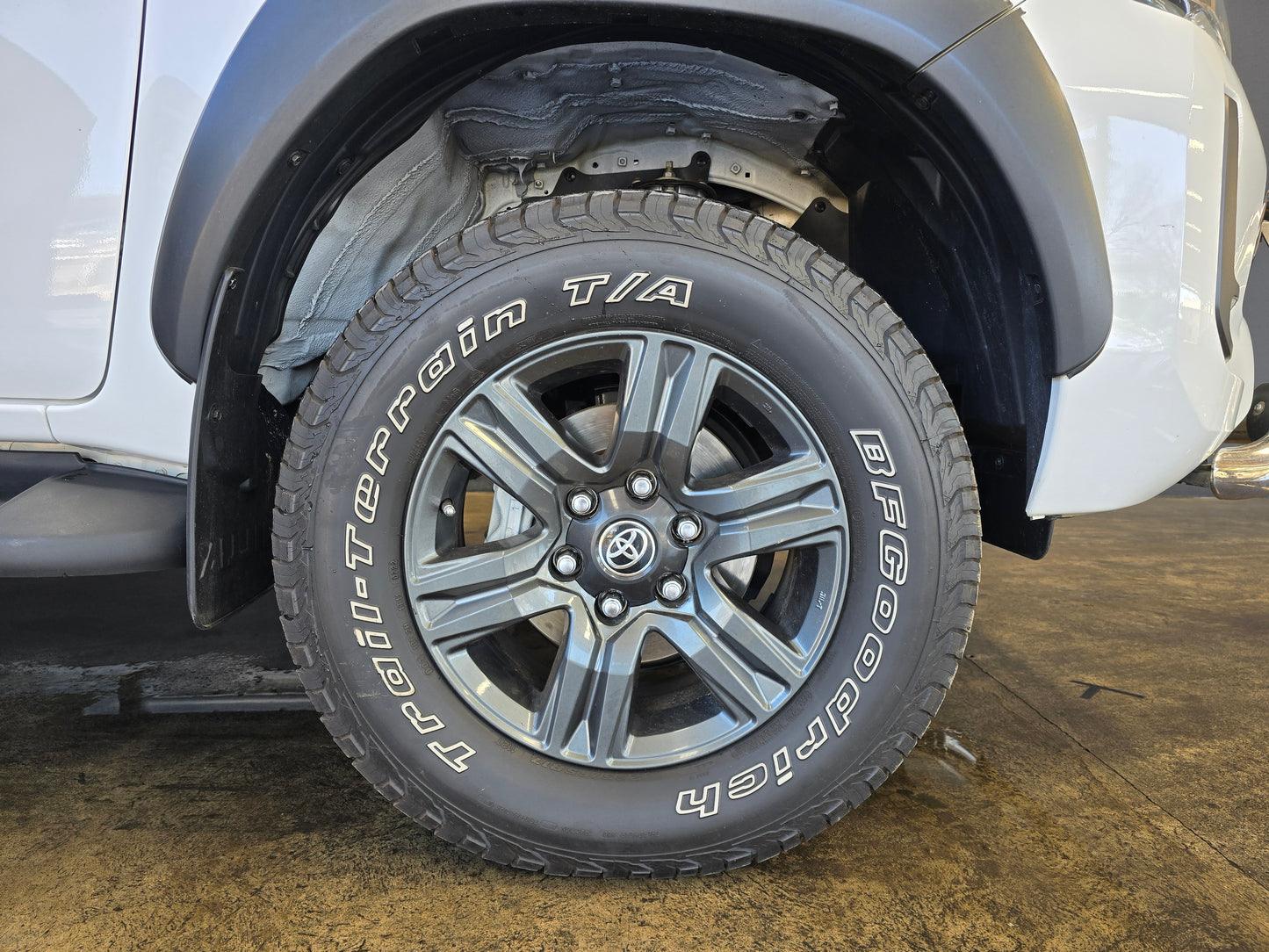 2021 Toyota Hilux 2.4 GD-6 RB RAIDER P/U A/T E/Cab