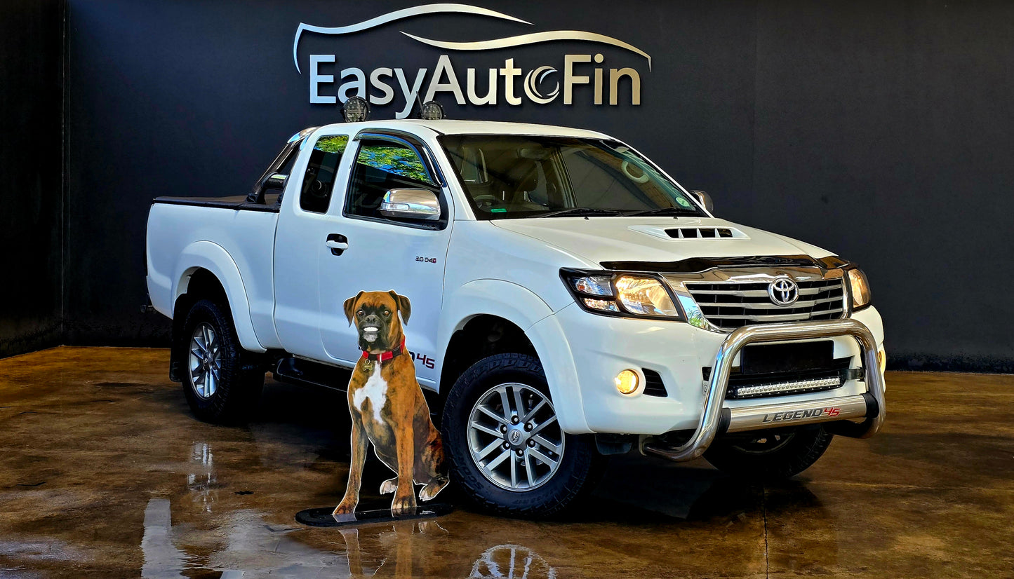 2015 Toyota Hilux 3.0 D-4D RB LEGEND 45 P/U M/T E/Cab