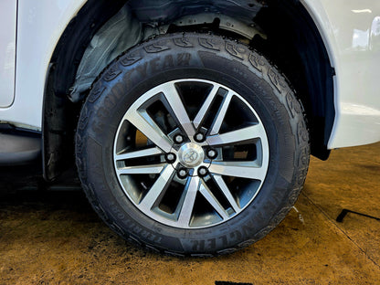 2018 Toyota Hilux 2.8 GD-6 RB DAKAR P/U M/T D/Cab