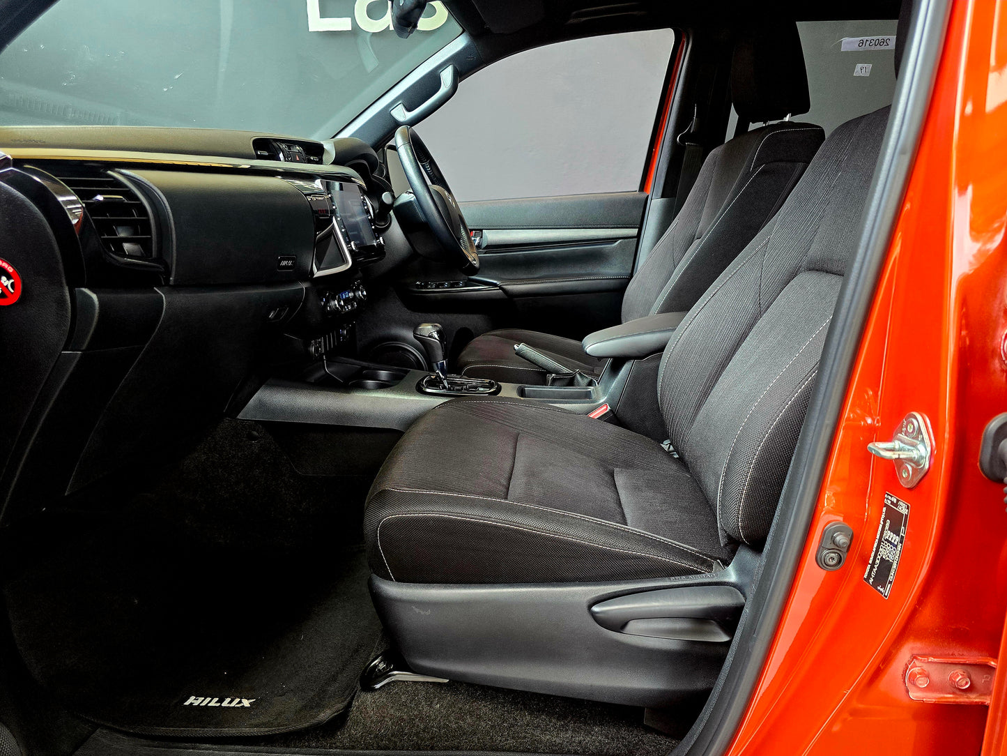 2021 Toyota Hilux 2.8 GD-6 RB LEGEND P/U A/T D/Cab
