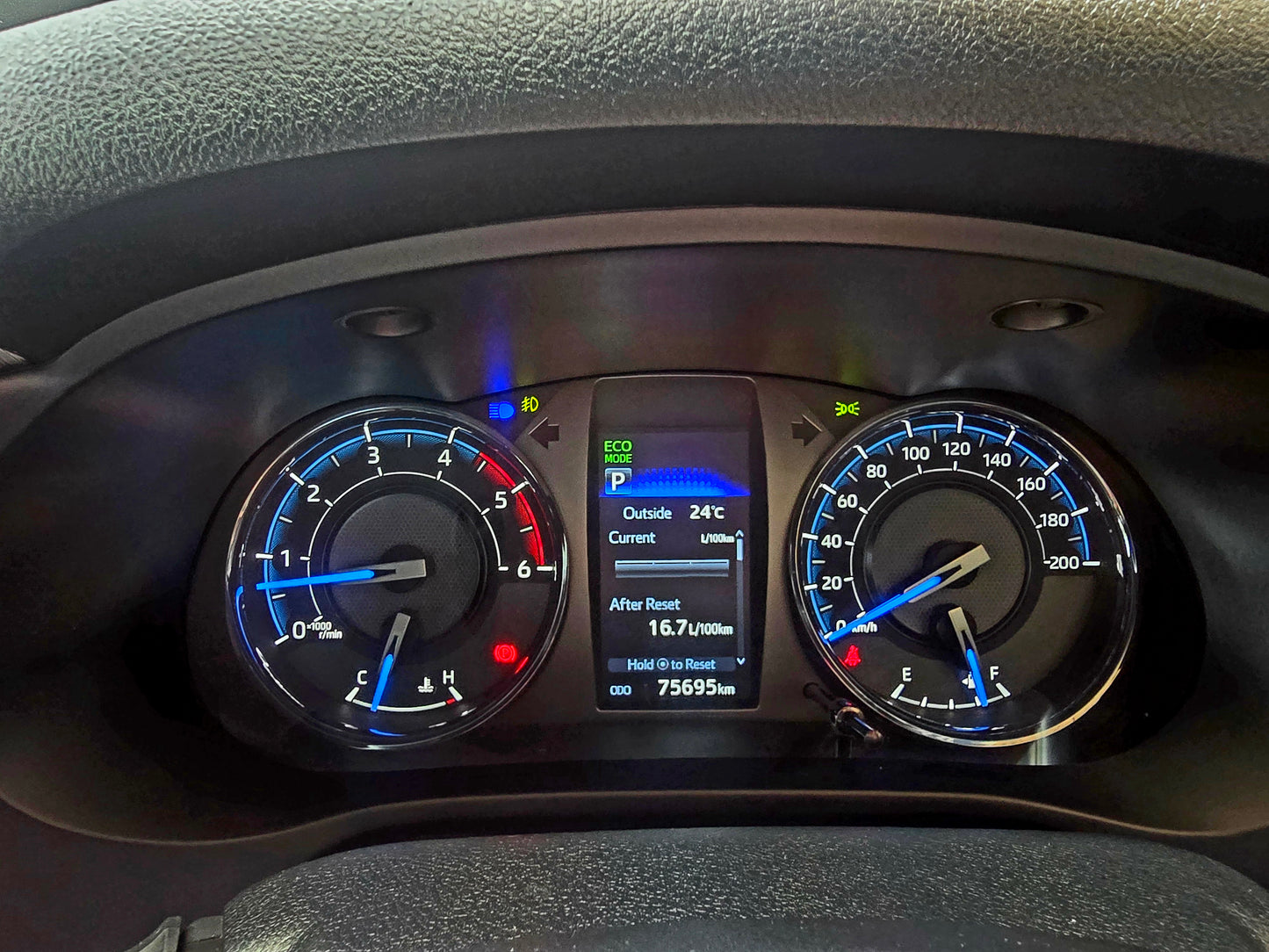 2021 Toyota Hilux 2.8 GD-6 RB LEGEND P/U A/T D/Cab