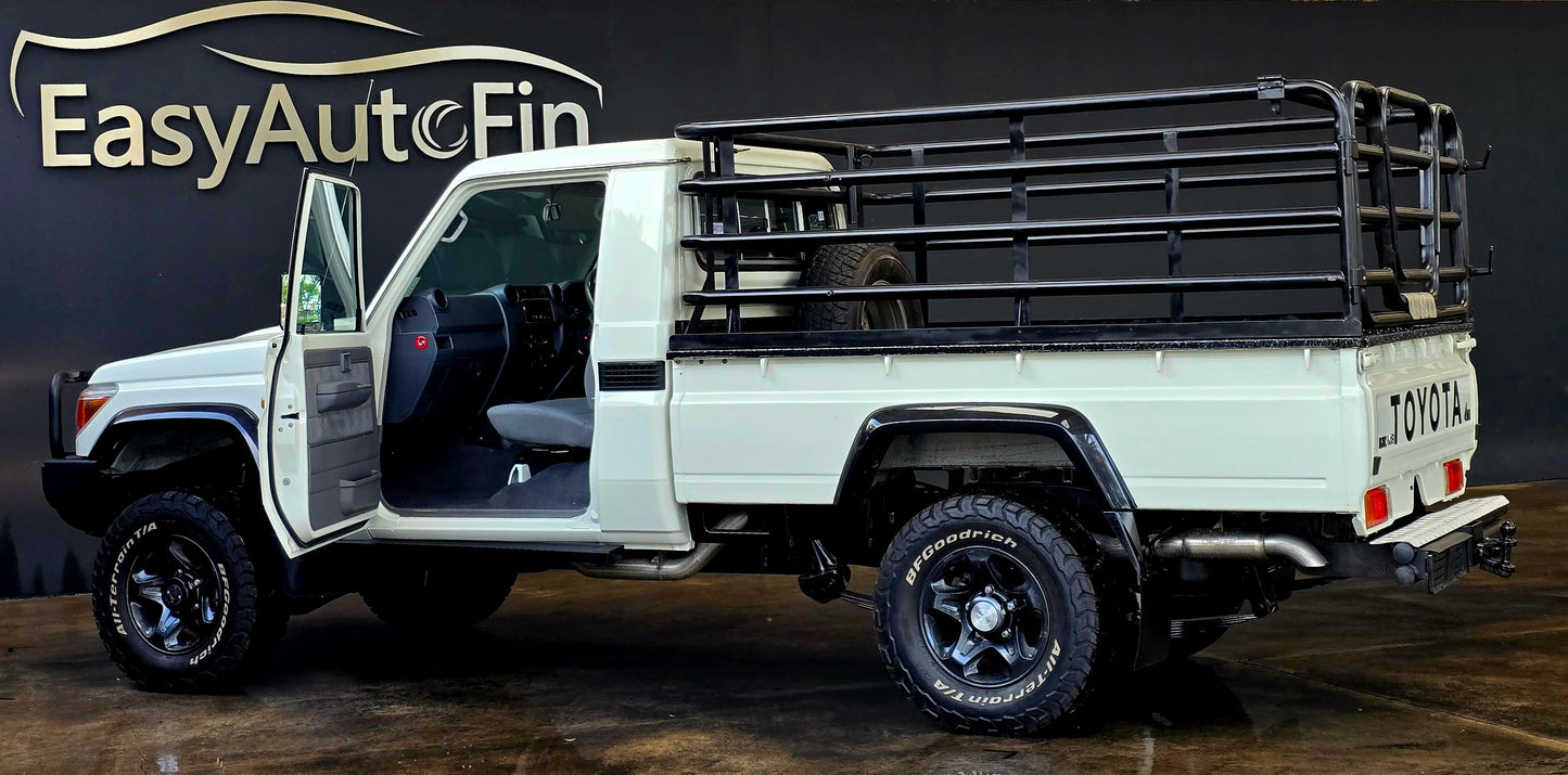 2015 Toyota Landcruiser 79 4.5 LX V8 P/U M/T S/Cab