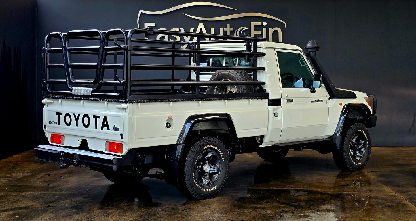 2015 Toyota Landcruiser 79 4.5 LX V8 P/U M/T S/Cab