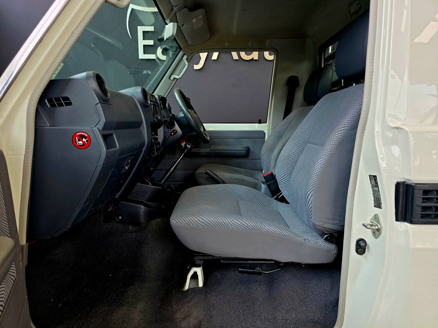 2015 Toyota Landcruiser 79 4.5 LX V8 P/U M/T S/Cab