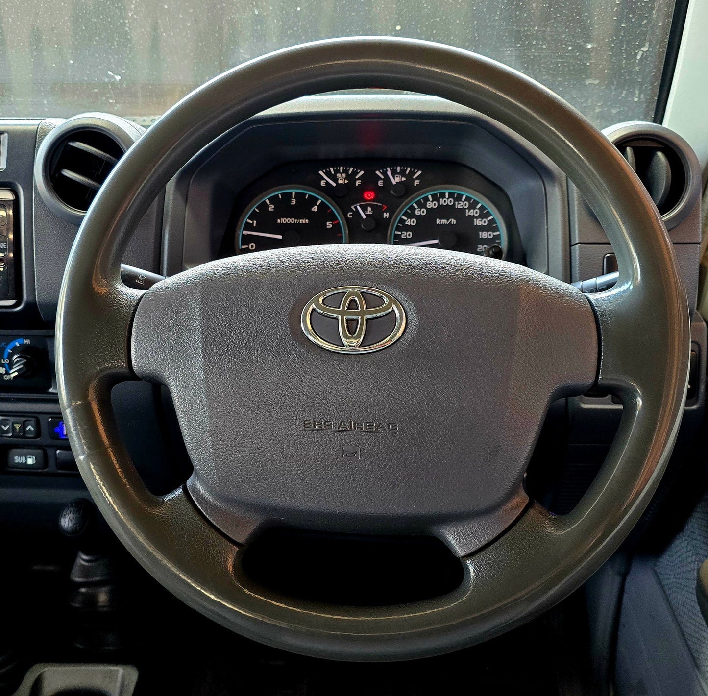 2015 Toyota Landcruiser 79 4.5 LX V8 P/U M/T S/Cab