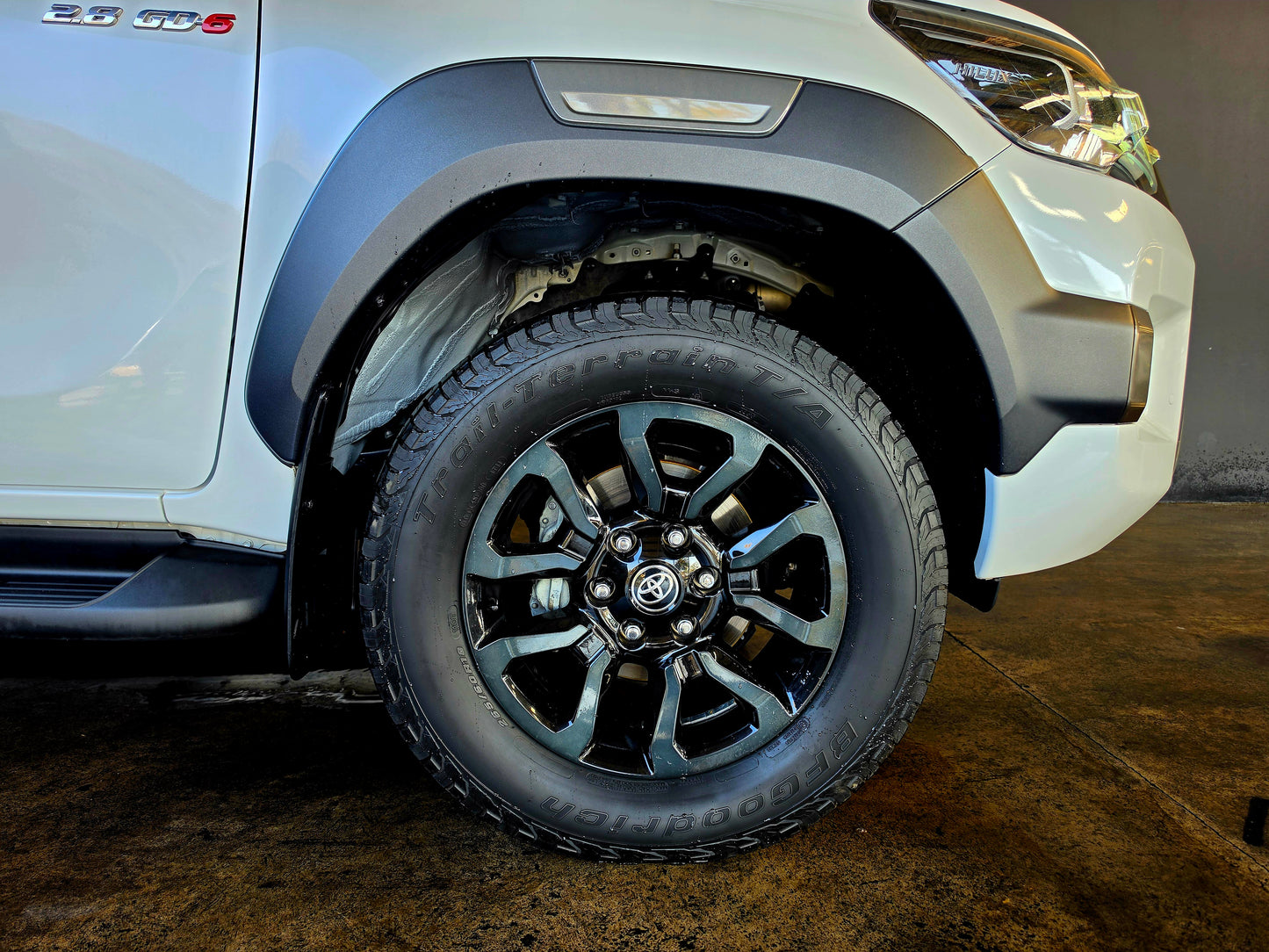 2024 Toyota Hilux 2.8 GD-6 RB LEGEND 4x4 P/U M/T D/Cab
