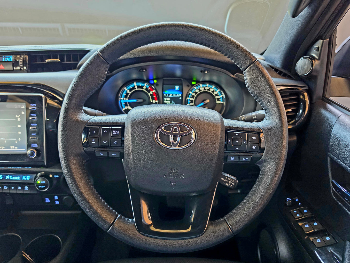 2024 Toyota Hilux 2.8 GD-6 RB LEGEND 4x4 P/U M/T D/Cab