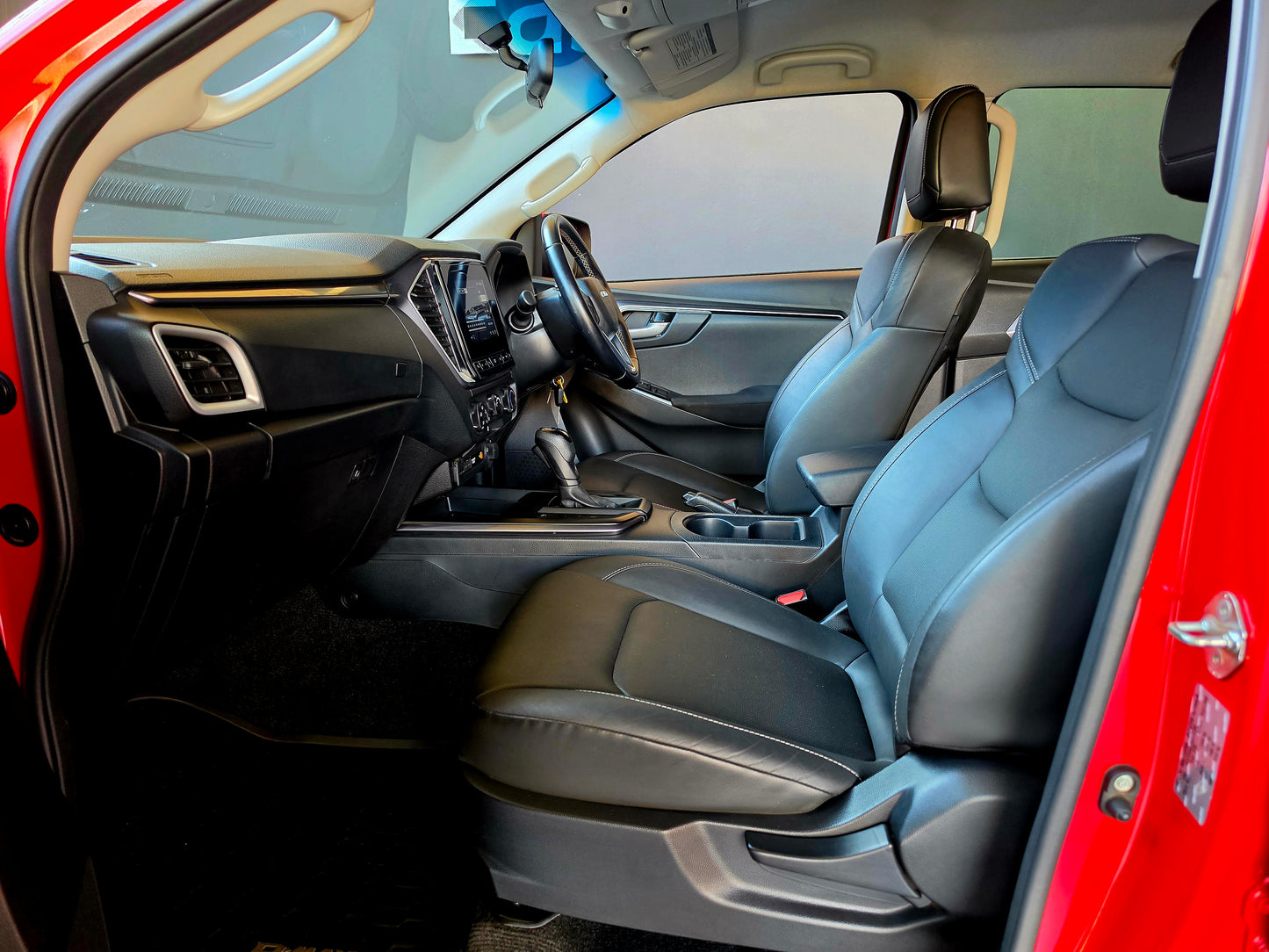 2023 Isuzu D-Max 3.0 Ddi LS 4x4 P/U A/T D/Cab