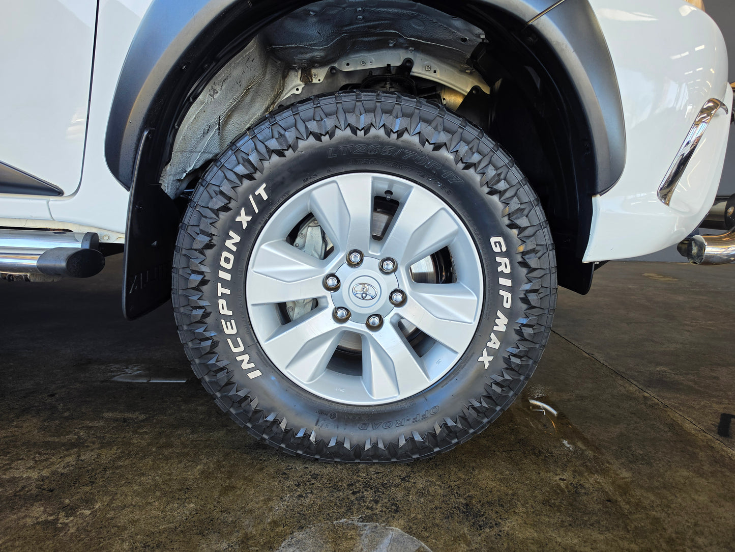 2016 Toyota Hilux 2.8 GD-6 RB RAIDER 4x4 P/U A/T D/Cab