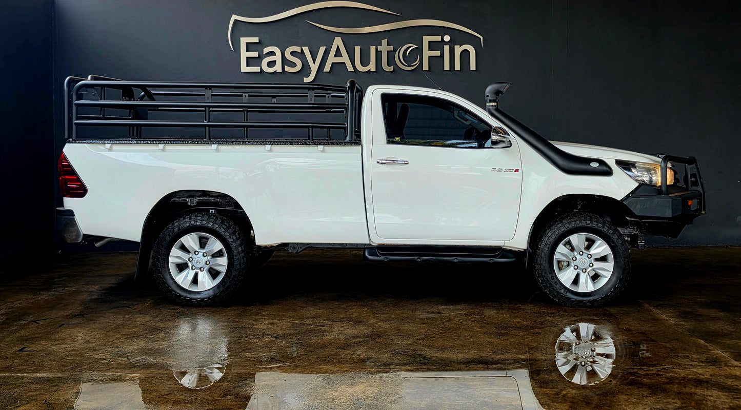 2017 Toyota Hilux 2.8 GD-6 RB RAIDER P/U M/T S/Cab