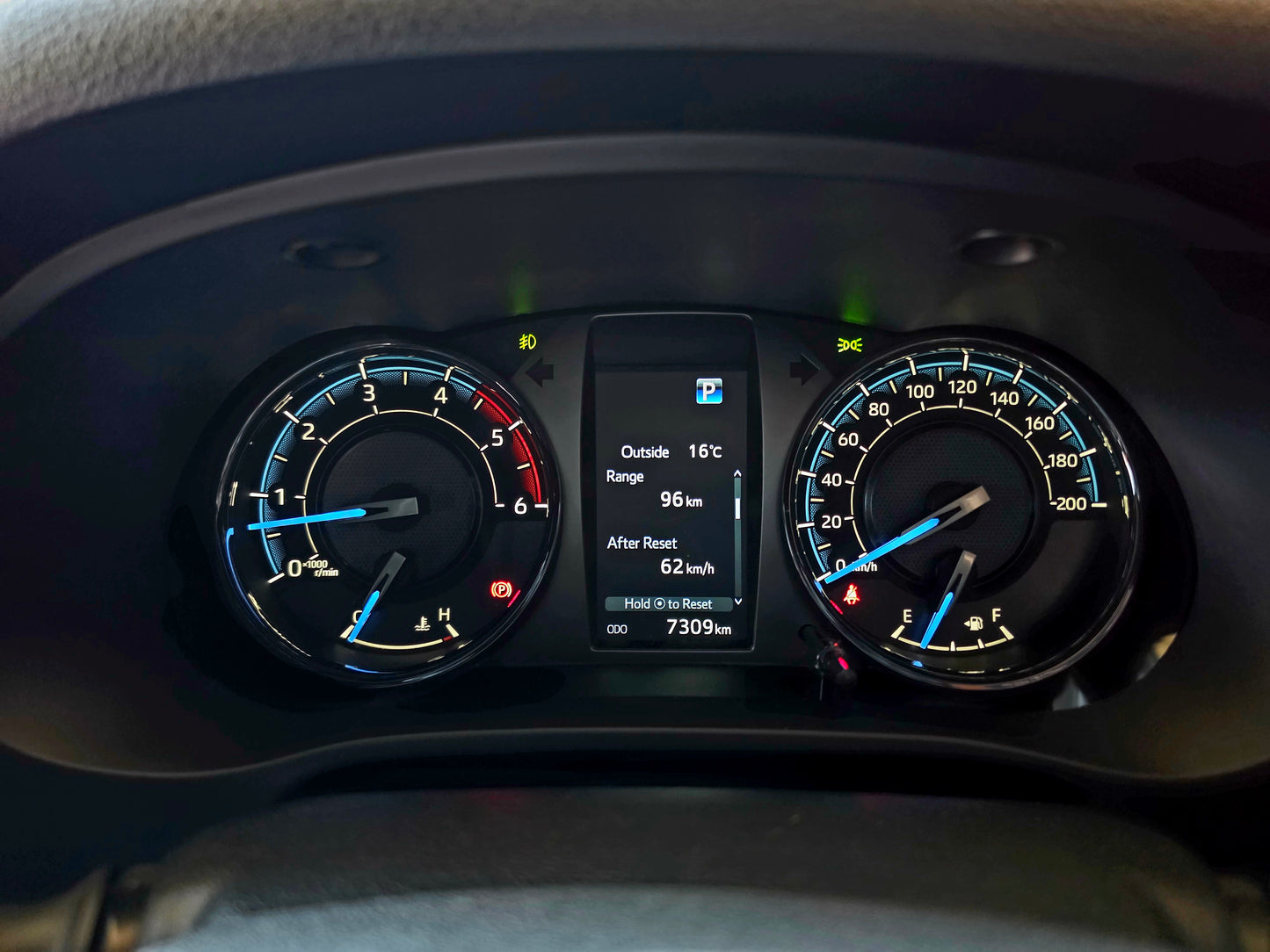2026 Toyota Hilux 2.8G D-6 RB LEGEND 55 4x4 P/U A/T D/Cab