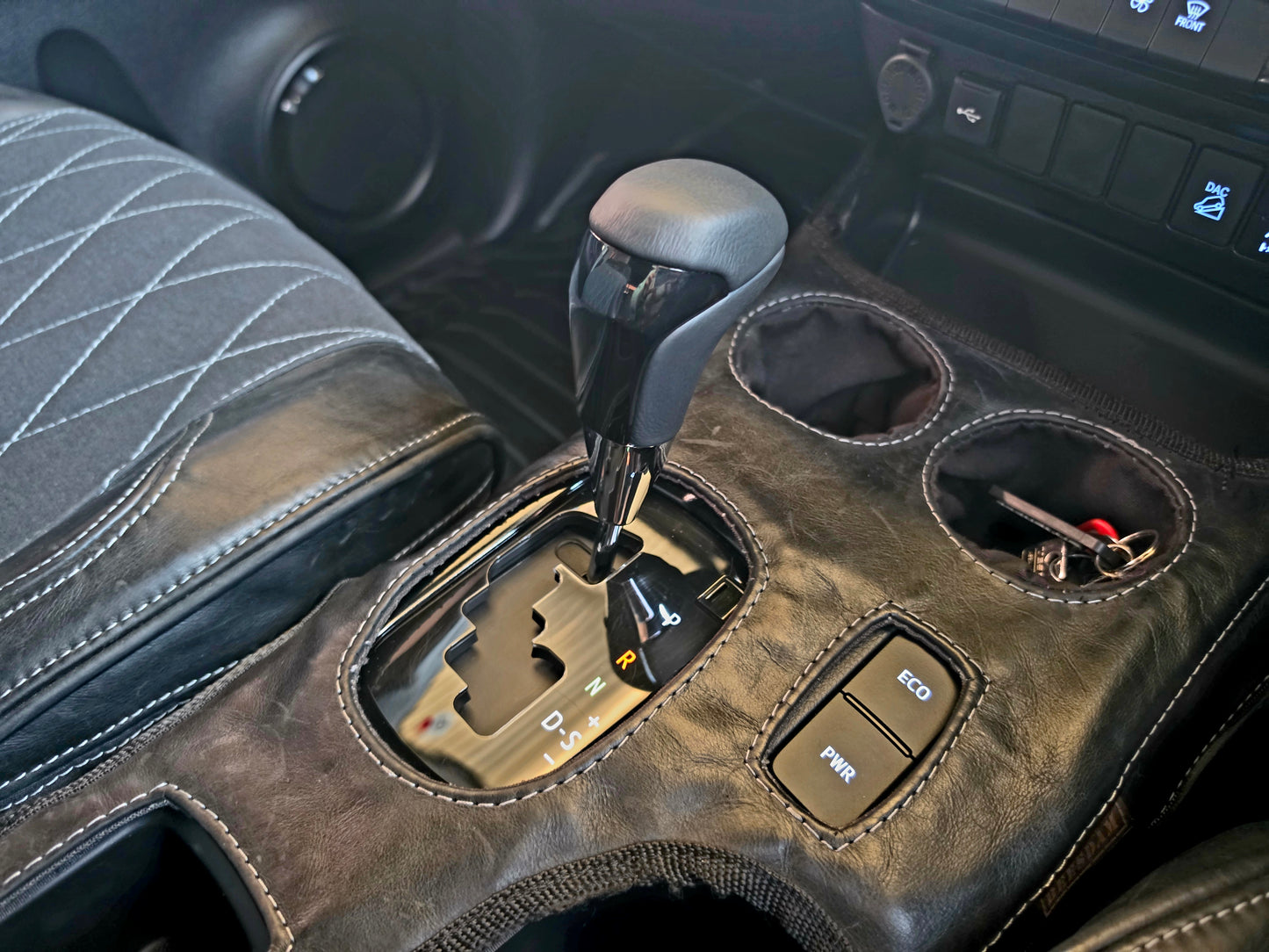 2026 Toyota Hilux 2.8G D-6 RB LEGEND 55 4x4 P/U A/T D/Cab