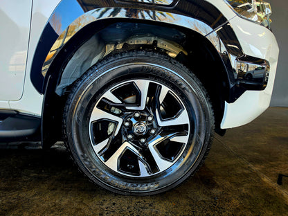 2025 Toyota Hilux 2.8G D-6 RB LEGEND 55 4x4 P/U A/T D/Cab