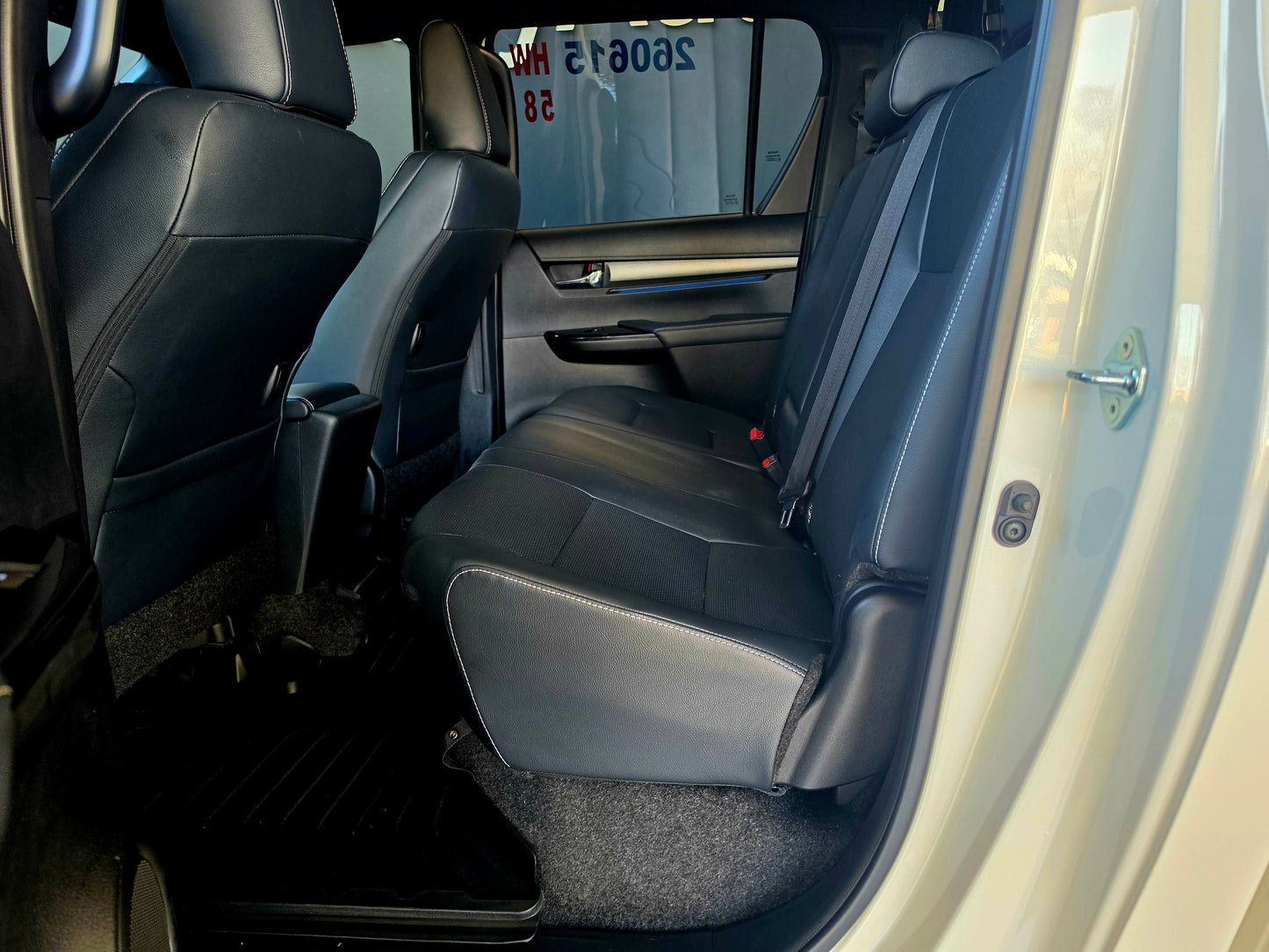 2025 Toyota Hilux 2.8G D-6 RB LEGEND 55 4x4 P/U A/T D/Cab