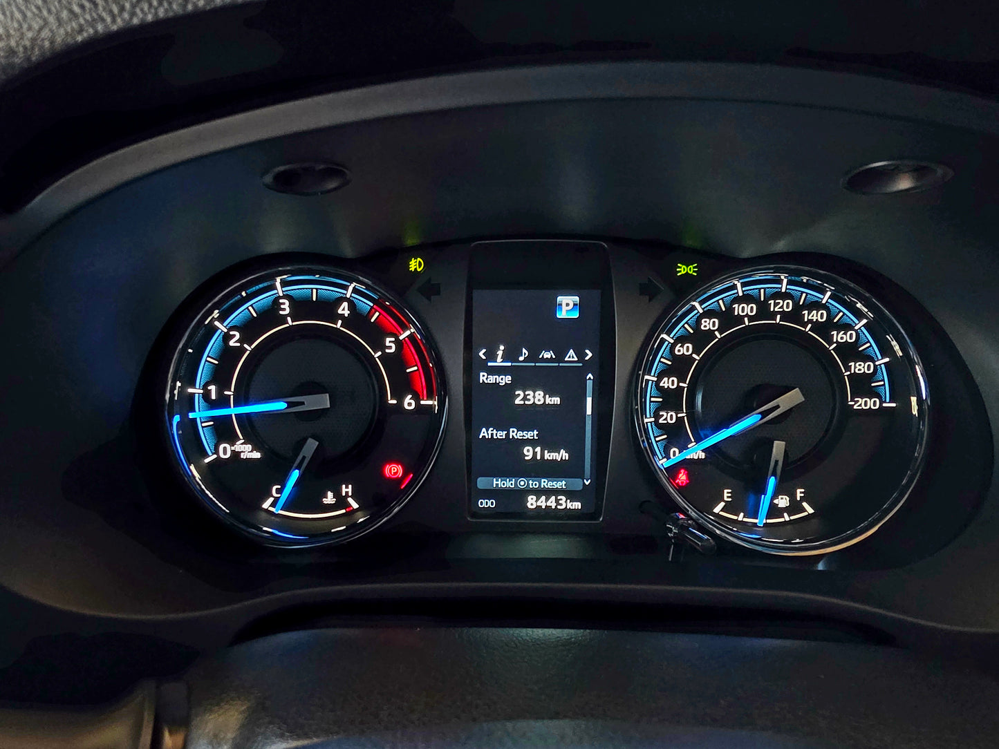 2025 Toyota Hilux 2.8G D-6 RB LEGEND 55 4x4 P/U A/T D/Cab