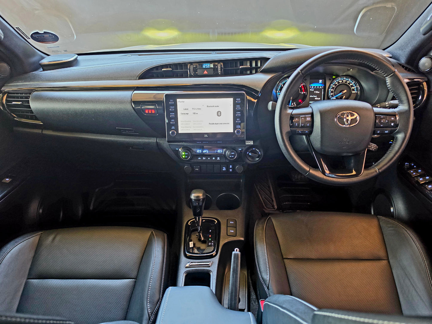 2025 Toyota Hilux 2.8 GD-6 LEGEND 55 4x4 P/U A/T D/Cab