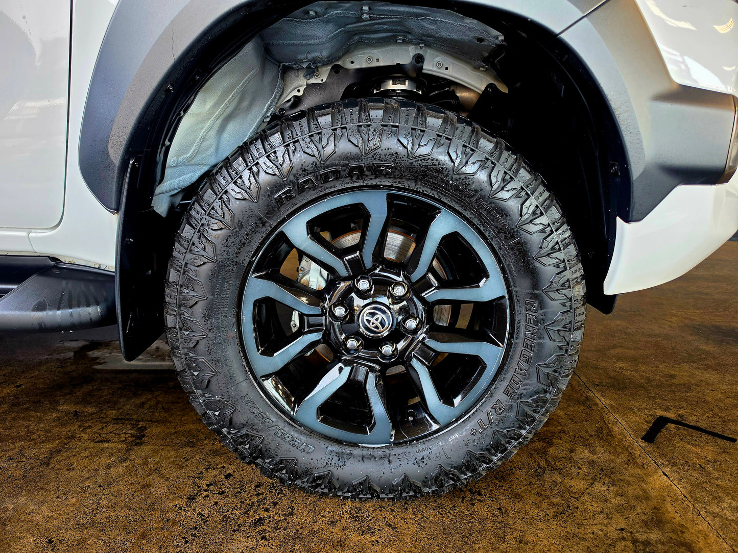 2022 Toyota Hilux 2.8 GD-6 RB LEGEND P/U A/T D/Cab