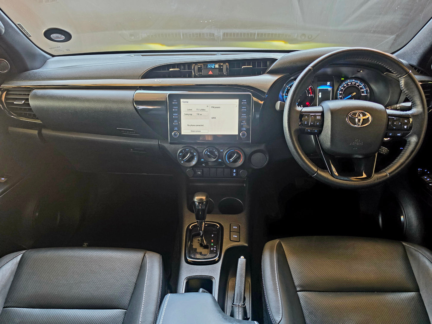 2024 Toyota Hilux 2.8 GD-6 RB LEGEND P/U A/T E/Cab