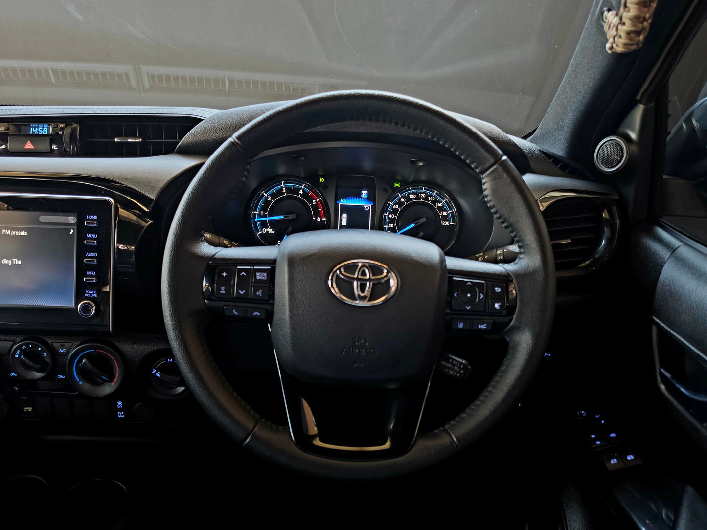 2024 Toyota Hilux 2.8 GD-6 RB LEGEND 4X4 P/U A/T E/Cab