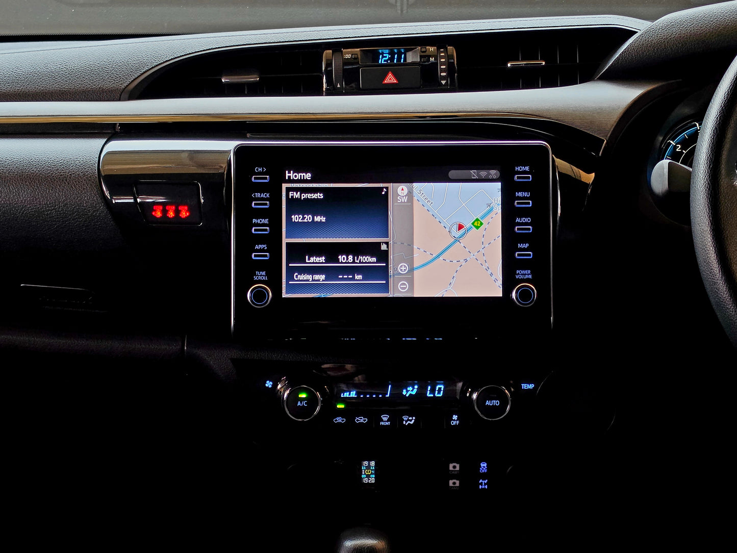 2021 Toyota Hilux 2.8 GD-6 RB LEGEND P/U A/T D/Cab