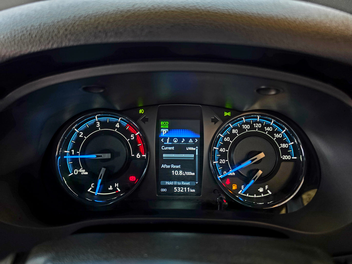 2021 Toyota Hilux 2.8 GD-6 RB LEGEND P/U A/T D/Cab