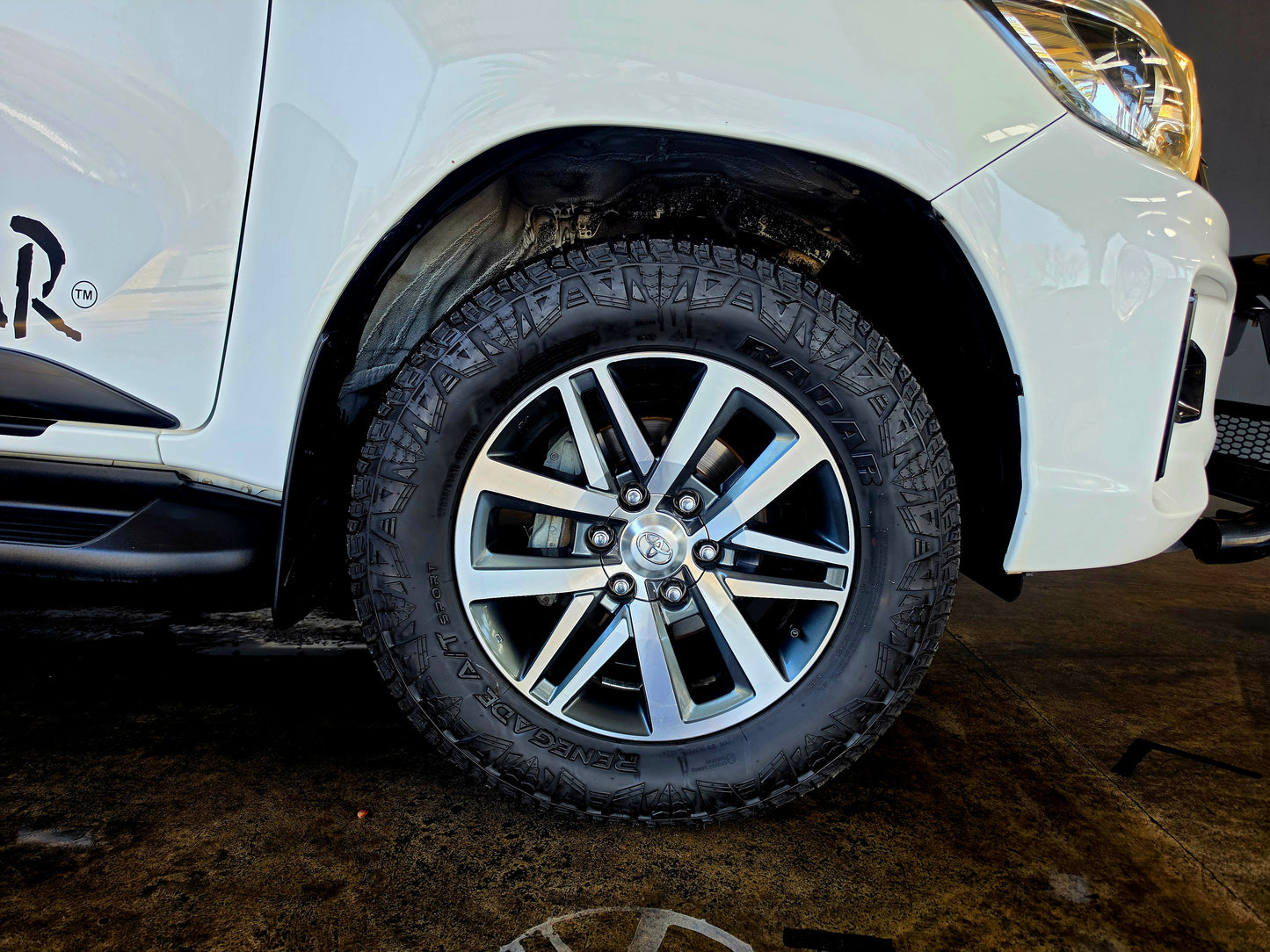 2018 Toyota Hilux 2.8GD-6 RB DAKAR P/U A/T