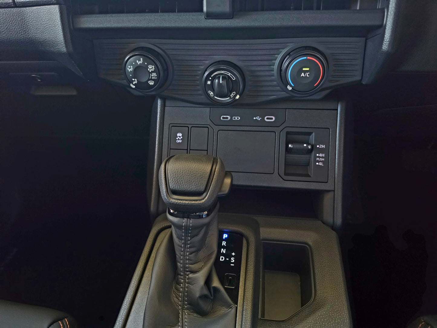 2026 Toyota Hilux 2.8 GD-6 RB SRX 4x4 P/U A/T D/Cab