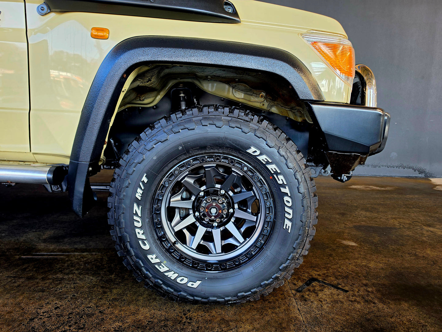 2015 Toyota Landcruiser 79 4.5 LX V8 P/U M/T