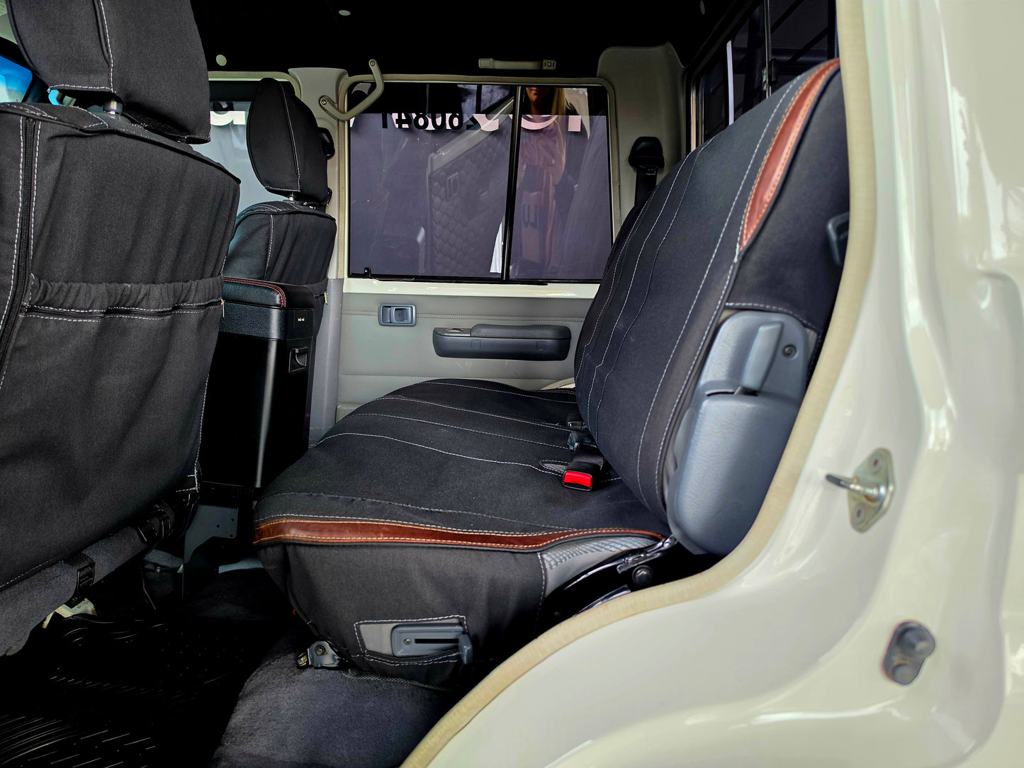 2014 Toyota Landcruiser79 4.0P V6 P/U M/T D/Cab