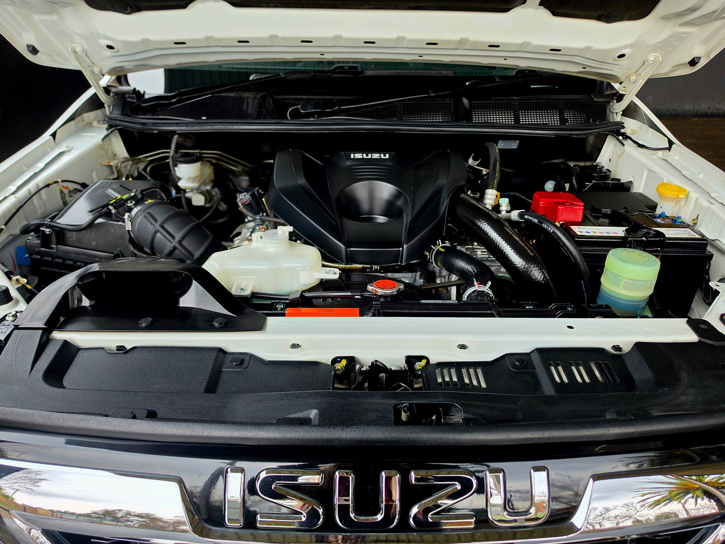 2024 Isuzu D-MAX 3.0Ddi HR LSE P/U A/T D/Cab