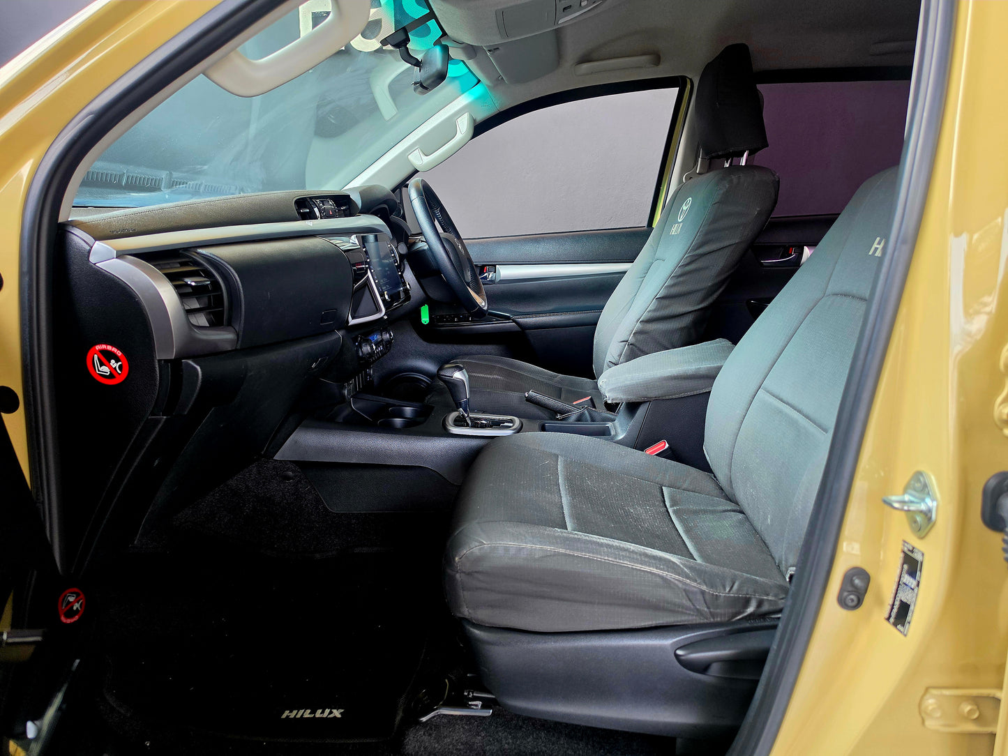 2022 Toyota Hilux 2.8 GD-6 RB RAIDER P/U A/T D/Cab