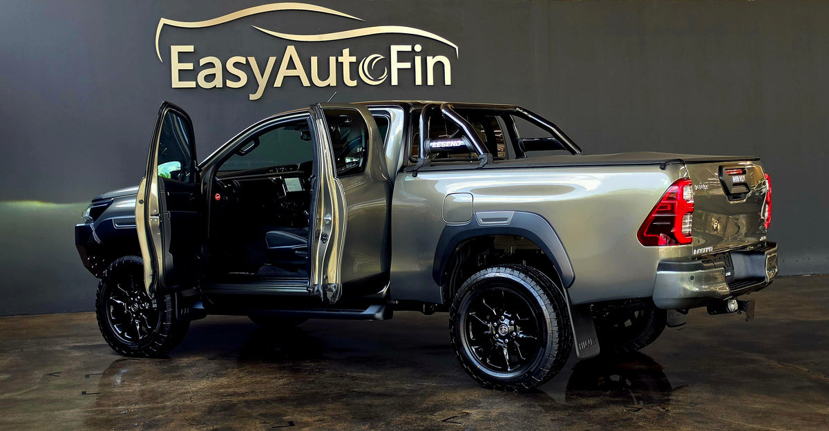 2023 Toyota Hilux 2.8 GD-6 RB LEGEND 4x4 P/U A/T e/Cab