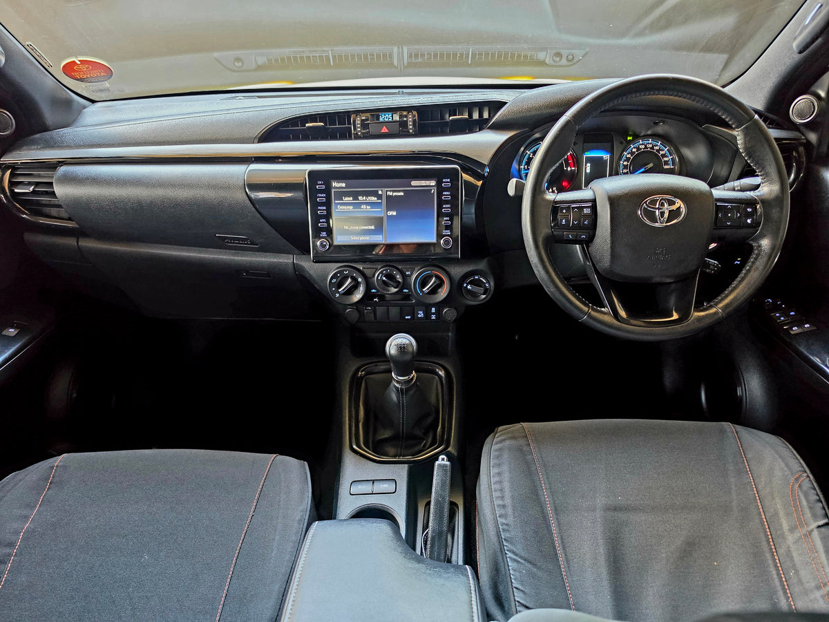 2023 Toyota Hilux 2.8 GD-6 RB LEGEND 4x4 P/U M/T E/Cab