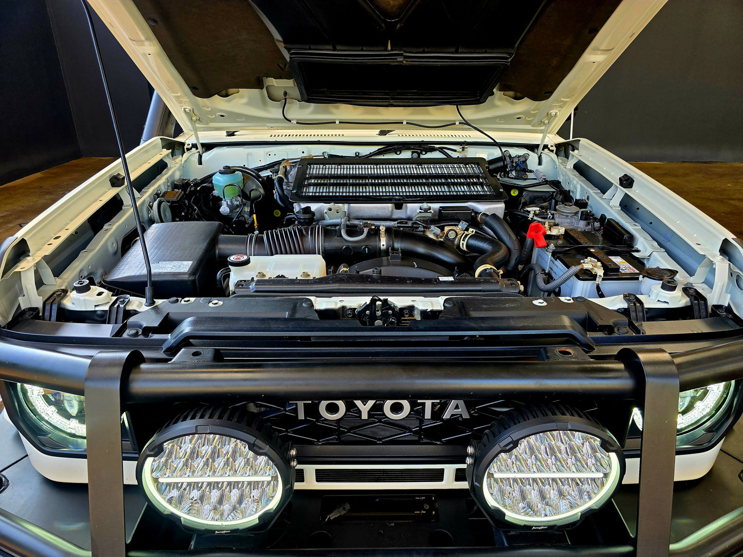 2024 Toyoya Landcruiser 79 4.5D V8 LX P/U M/T S/Cab