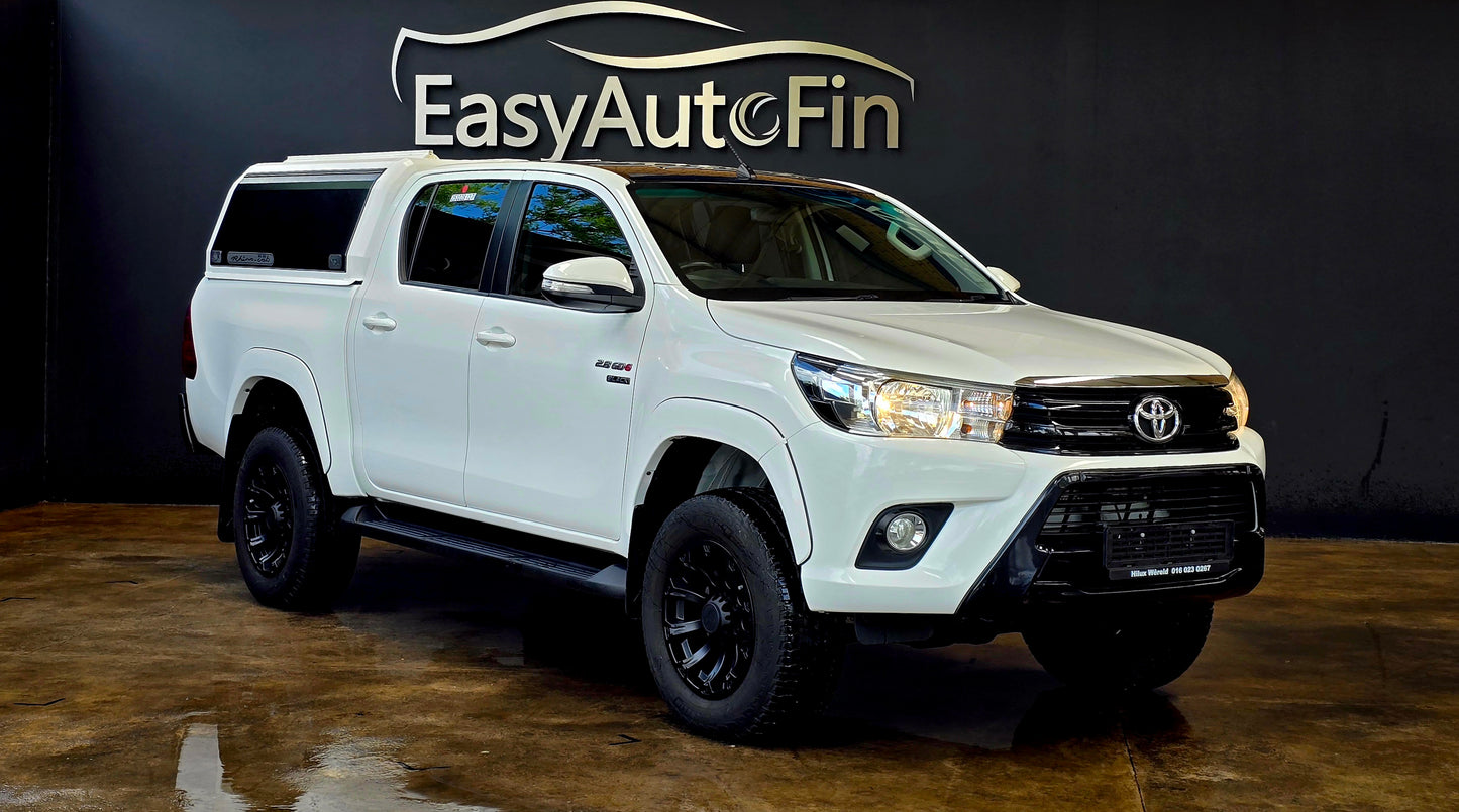 2017 Toyota Hilux 2.8 GD-6 RB RAIDER 4X4 P/U A/T D/Cab(BLACK EDITION)