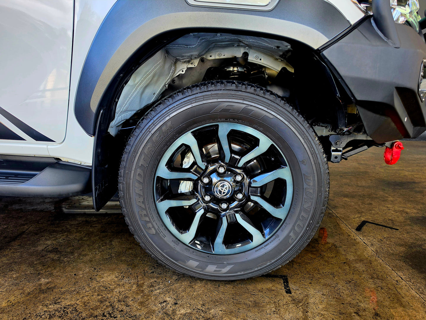 2023 Toyota Hilux 2.8 GD-6 RB LEGEND 4X4 P/U A/T E/CAB