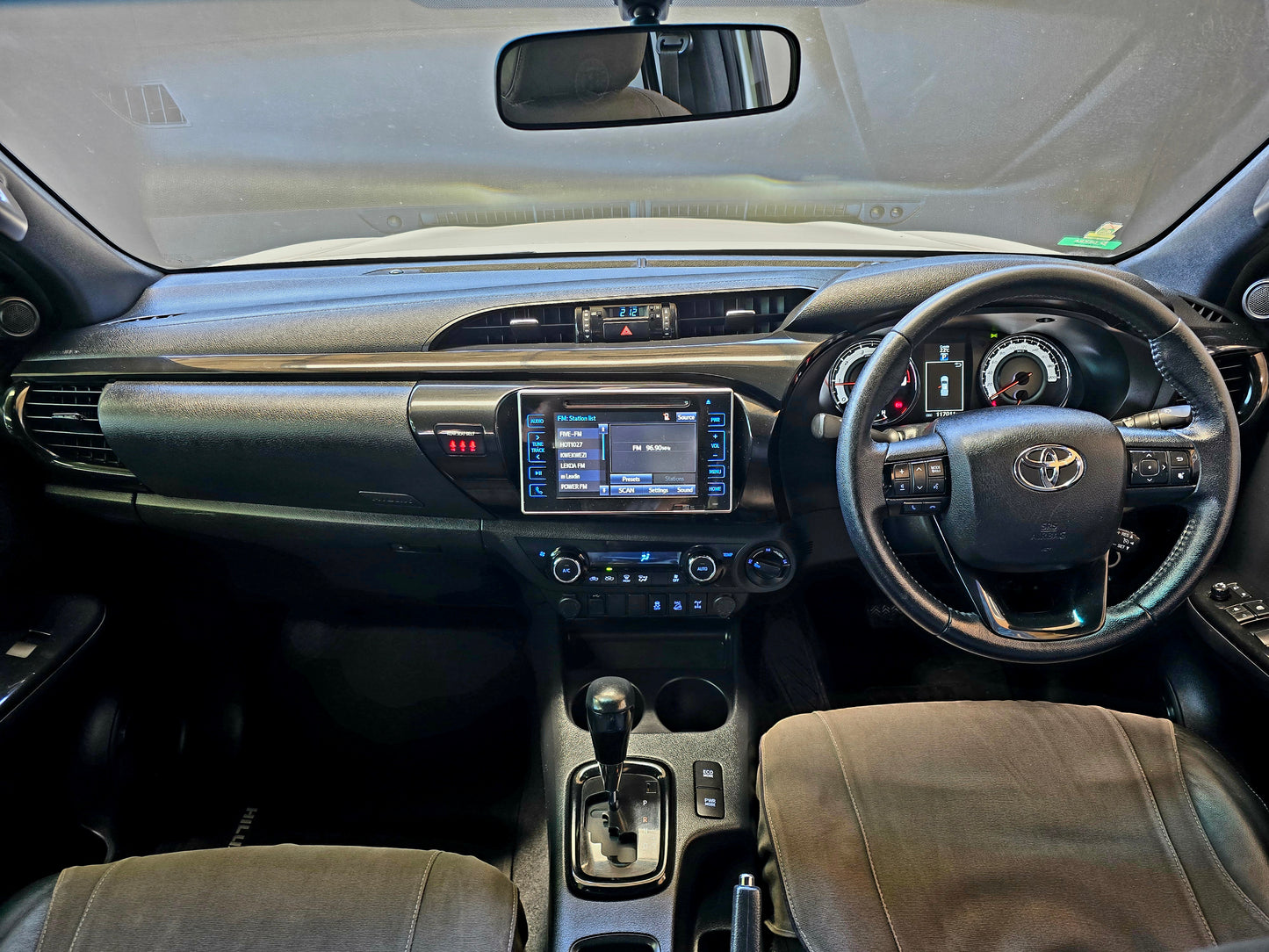 2018 Toyota Hilux 2.8 GD-6 RB DAKAR 4x4 P/ U A/T D/Cab