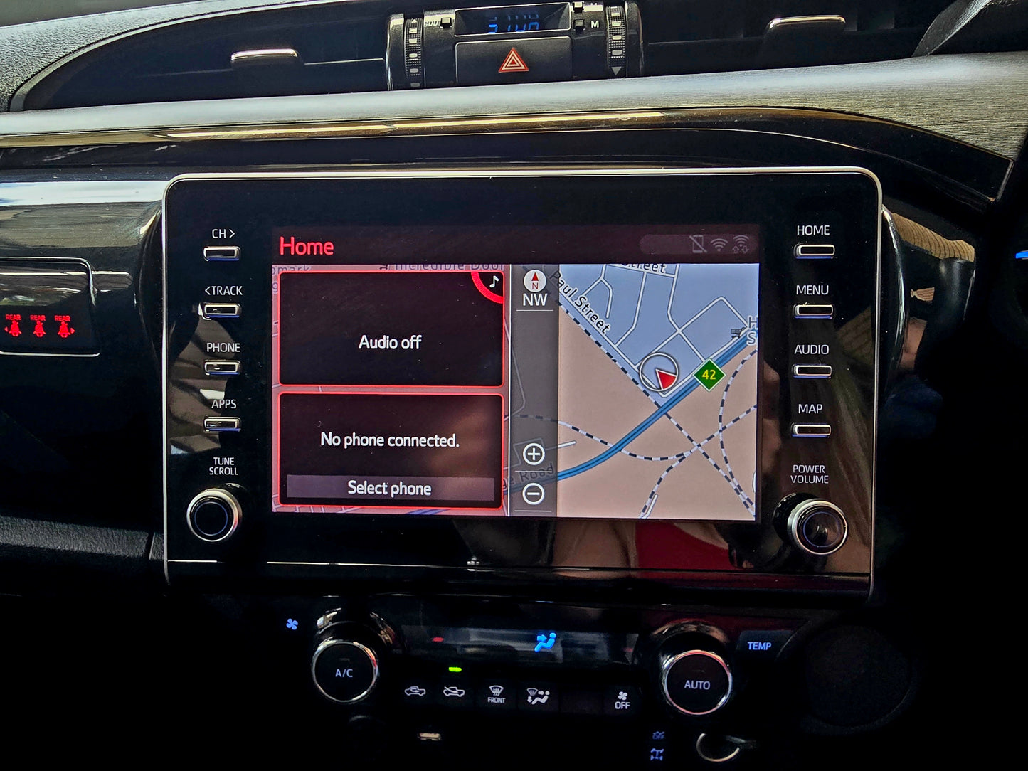 2021 Toyota Hilux 2.8 GD-6 RB LEGEND P/U A/T D/Cab