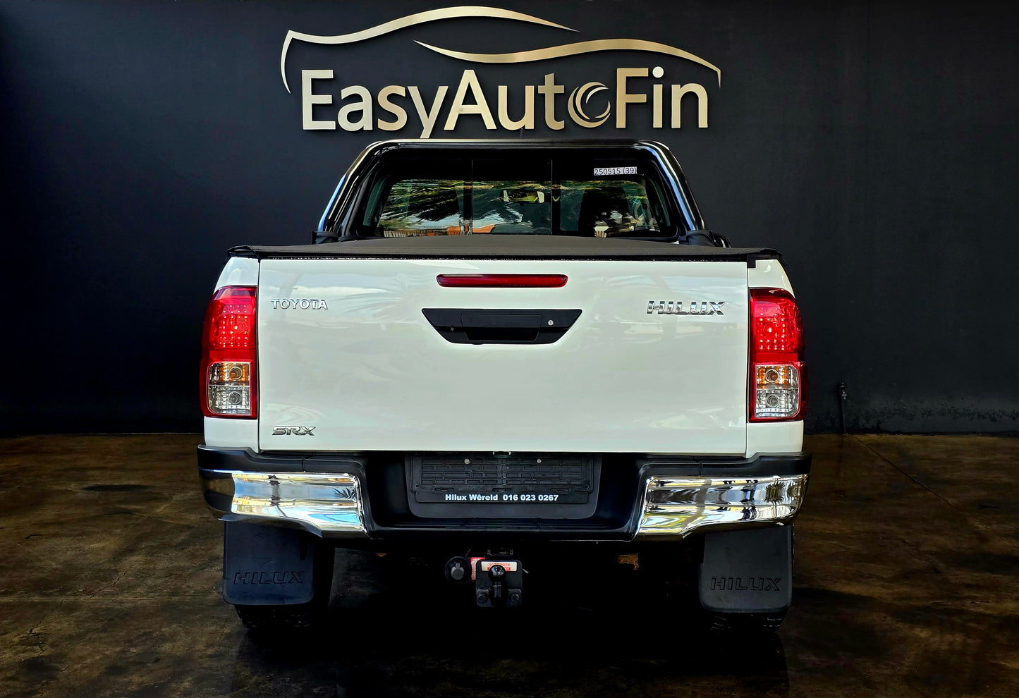 2017 Toyota Hilux 2.4 GD-6 RB SRX P/U M/T E/Cab