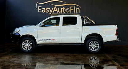 2015 Toyota Hilux 3.0 D-4D LEGEND 45 4X4 P/U M/T D/CAB