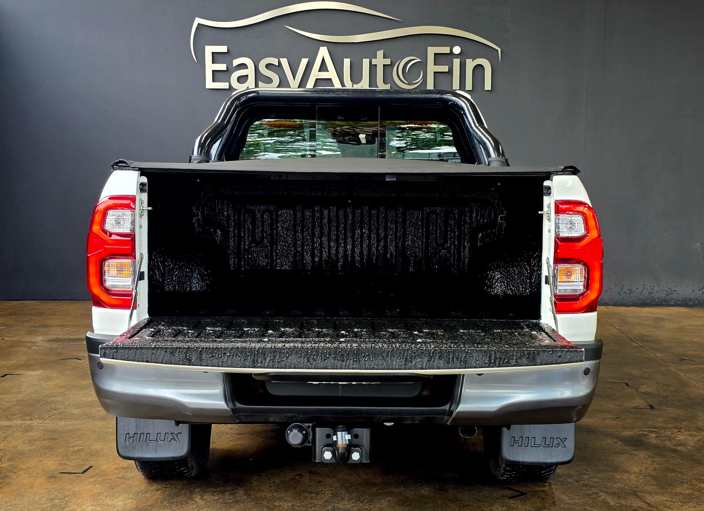 2024 Toyota Hilux 2.8 GD-6 RB LEGEND 4X4 P/U A/T E/Cab