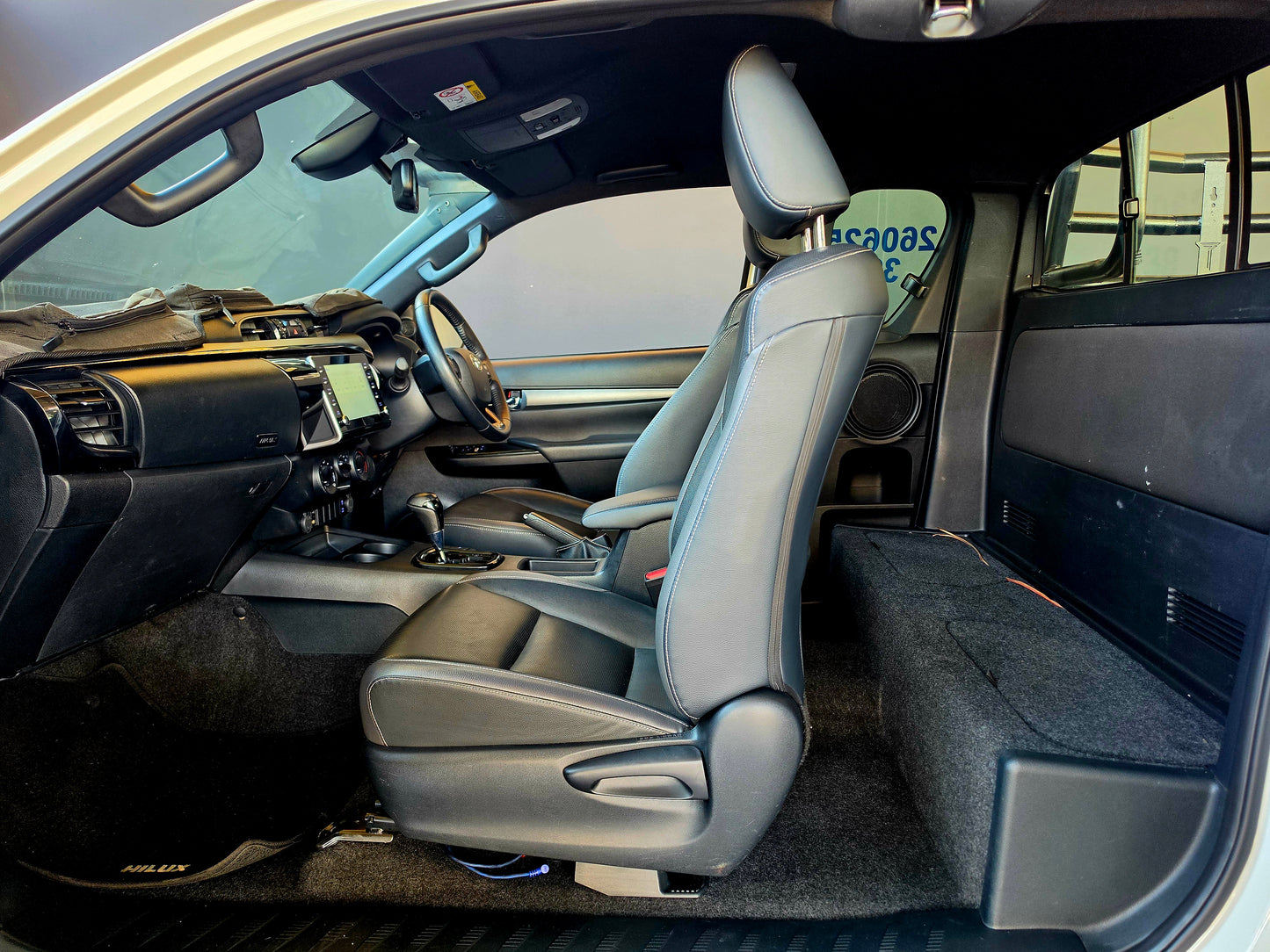 2023 Toyota Hilux 2.8 GD-6 LEGEND P/U A/T E/Cab